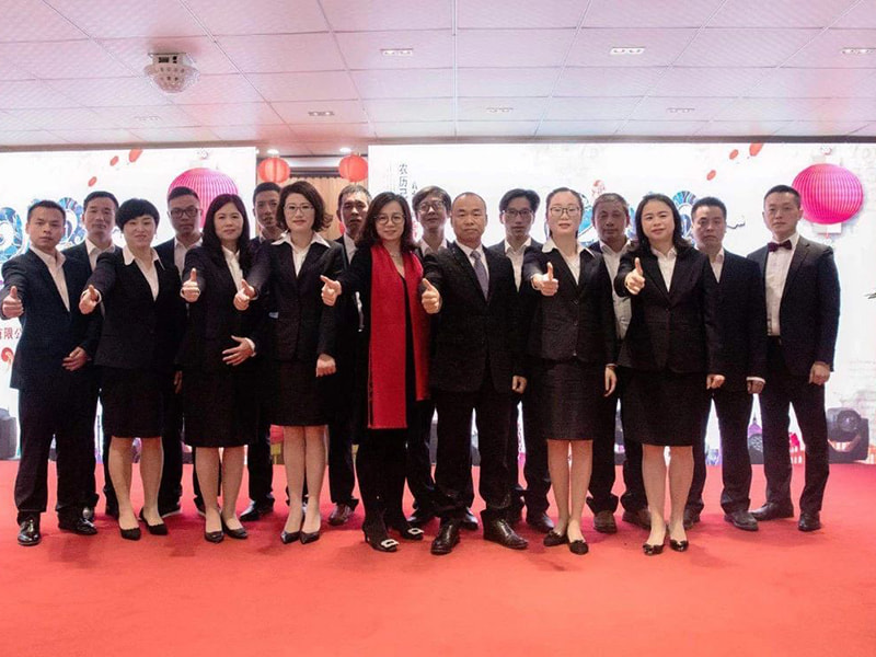 Pe drumul însorit, urmăriți-vă visele --- Petrecerea de mulțumire de sfârșit de an 2018 de la Zhejiang Jufeng Stamping Technology Co., Ltd. a avut loc măreț