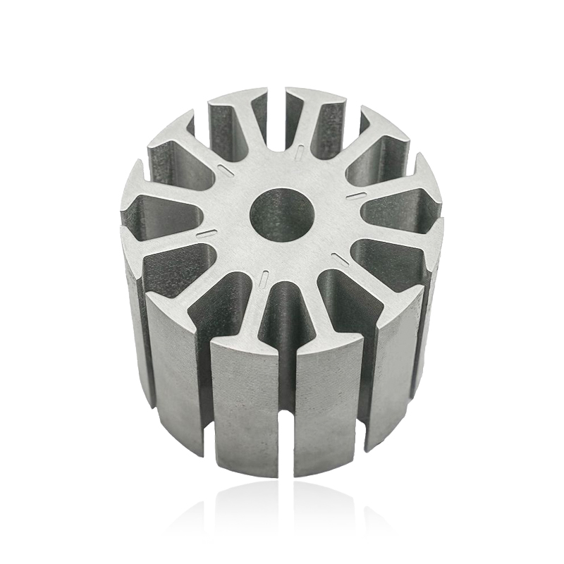 Cum contribuie statorul motorului pompei de apă și miezul rotorului la stabilitatea cuplului și la performanța de pornire lină a motorului pompei de apă?