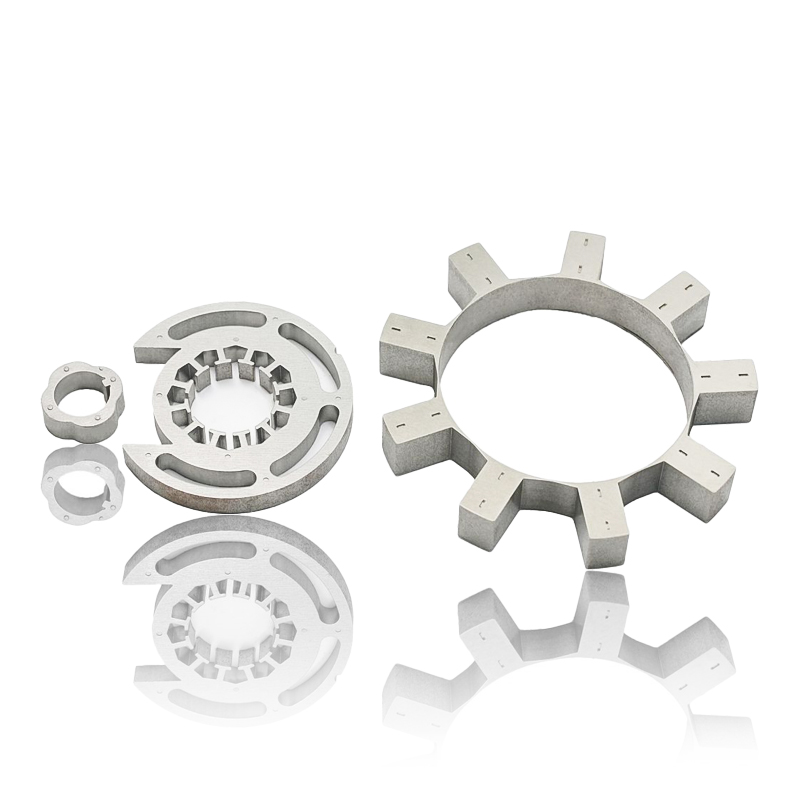 Cum contribuie statorul motorului și miezul rotorului la performanța de pornire a motorului și la răspunsul tranzitoriu?